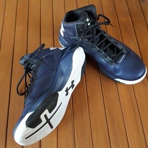 Under Armour Men's Athletic Shoes, Size 9.5